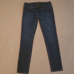 Seven Jean's size 28
